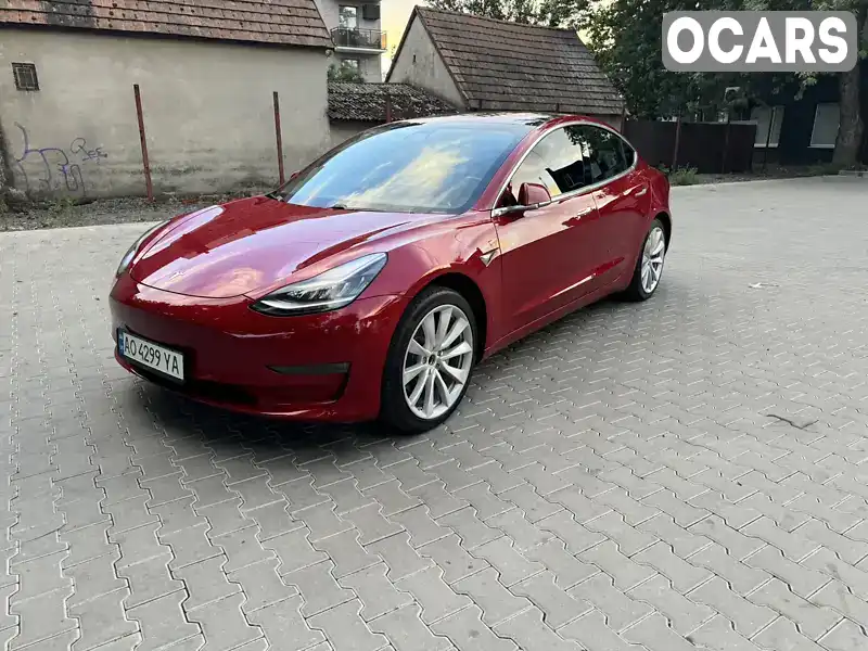 Седан Tesla Model 3 2018 null_content л. Варіатор обл. Закарпатська, Ужгород - Фото 1/15