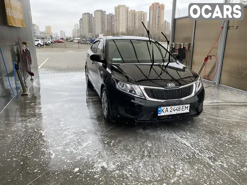 Седан Kia Rio 2013 1.4 л. Автомат обл. Київська, Київ - Фото 1/13