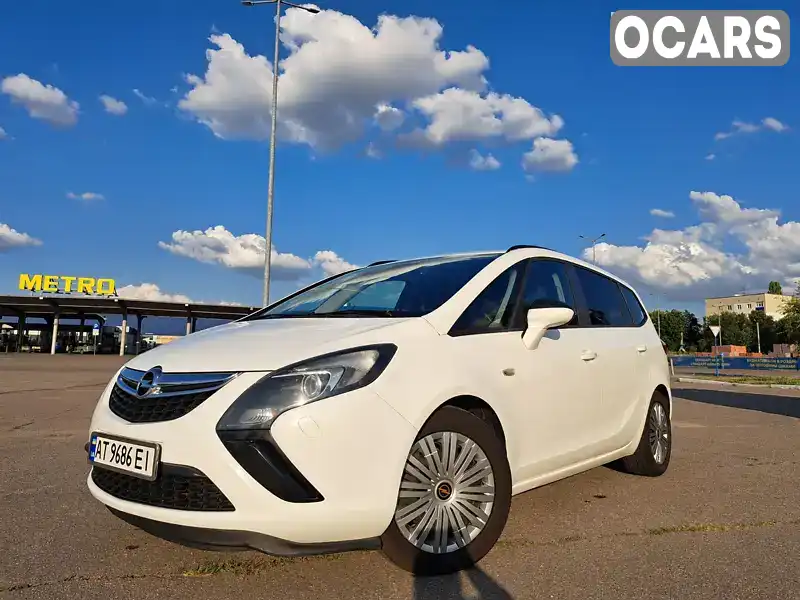 Мінівен Opel Zafira Tourer 2014 2 л. Ручна / Механіка обл. Харківська, Харків - Фото 1/21