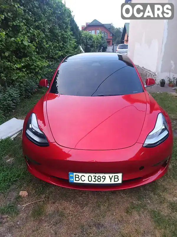 Седан Tesla Model 3 2018 null_content л. Автомат обл. Київська, Київ - Фото 1/13