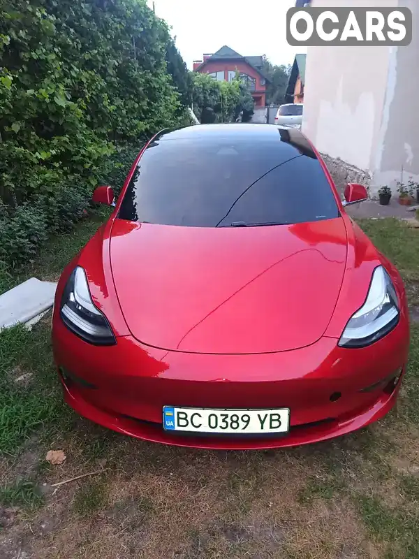 Седан Tesla Model 3 2018 null_content л. Автомат обл. Киевская, Киев - Фото 1/13