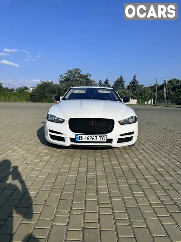 Седан Jaguar XE 2018 2 л. Автомат обл. Одесская, Одесса - Фото 1/21