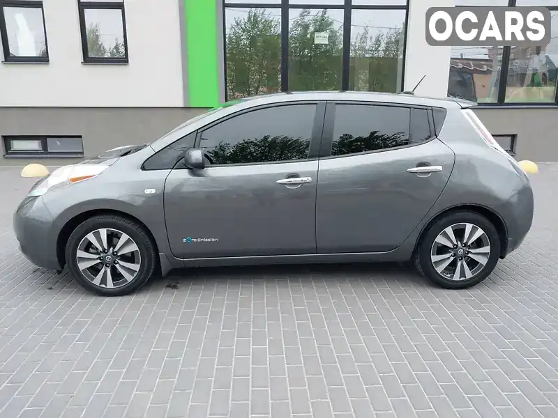 Хэтчбек Nissan Leaf 2016 null_content л. Автомат обл. Киевская, Киев - Фото 1/21