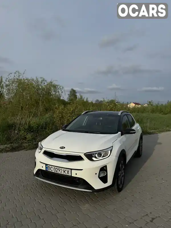 Позашляховик / Кросовер Kia Stonic 2020 1.4 л. Автомат обл. Київська, Київ - Фото 1/7