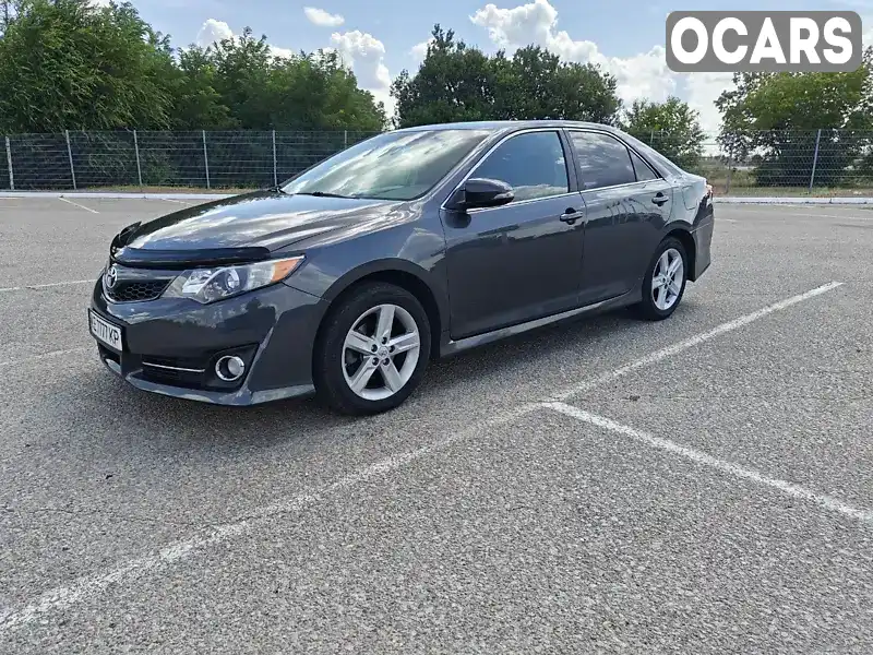 Седан Toyota Camry 2012 2.49 л. Автомат обл. Днепропетровская, Днепр (Днепропетровск) - Фото 1/20