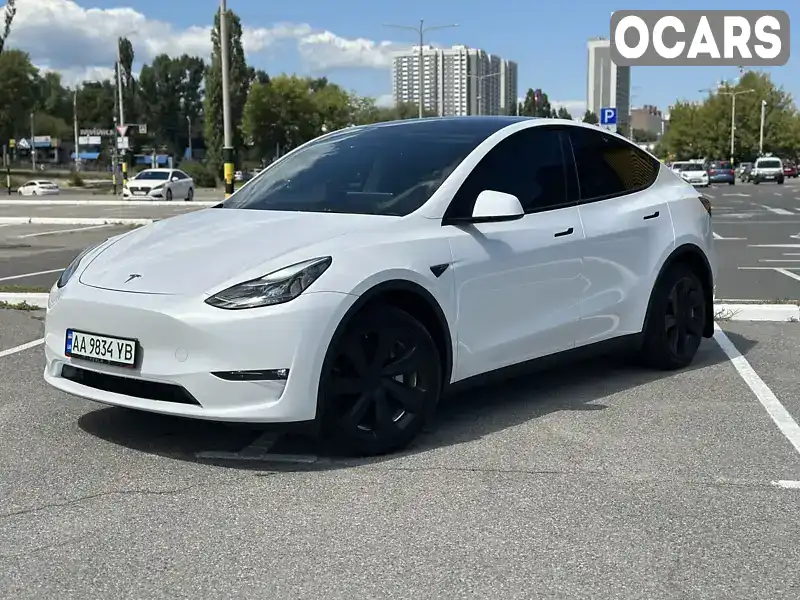 Позашляховик / Кросовер Tesla Model Y 2023 null_content л. обл. Київська, Київ - Фото 1/21