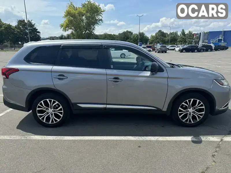 Внедорожник / Кроссовер Mitsubishi Outlander 2018 2.4 л. Автомат обл. Днепропетровская, Днепр (Днепропетровск) - Фото 1/6