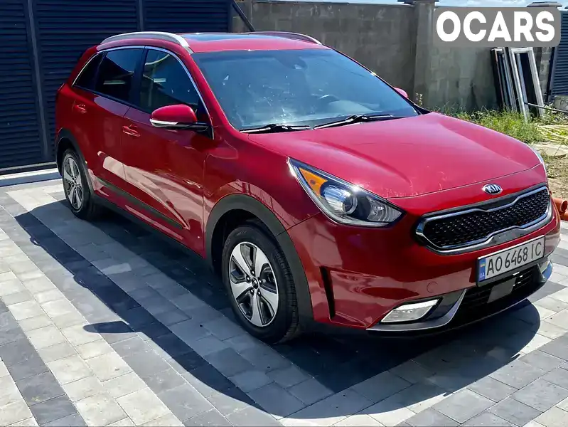 Позашляховик / Кросовер Kia Niro 2017 1.58 л. Автомат обл. Закарпатська, Ужгород - Фото 1/21