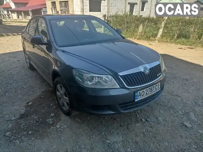 Ліфтбек Skoda Octavia 2011 1.6 л. Ручна / Механіка обл. Закарпатська, Міжгір'я - Фото 1/20