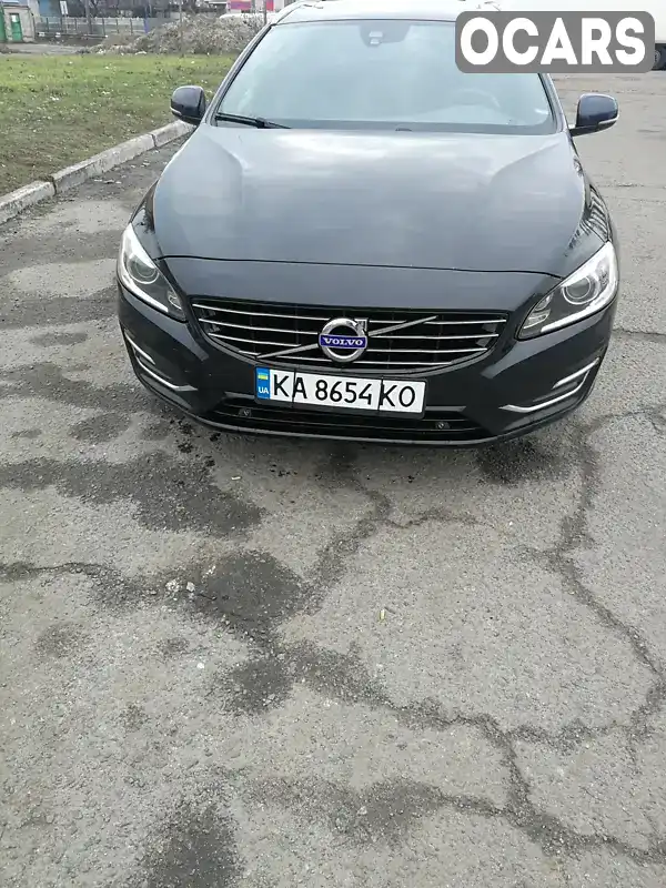 Универсал Volvo V60 2013 2.4 л. Автомат обл. Киевская, Киев - Фото 1/21