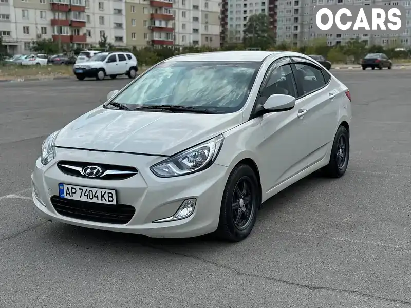 Седан Hyundai Accent 2015 1.59 л. Автомат обл. Запорожская, Запорожье - Фото 1/11