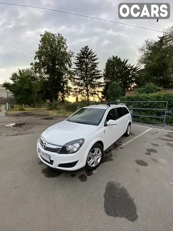 Універсал Opel Astra 2010 1.6 л. Ручна / Механіка обл. Київська, Біла Церква - Фото 1/19