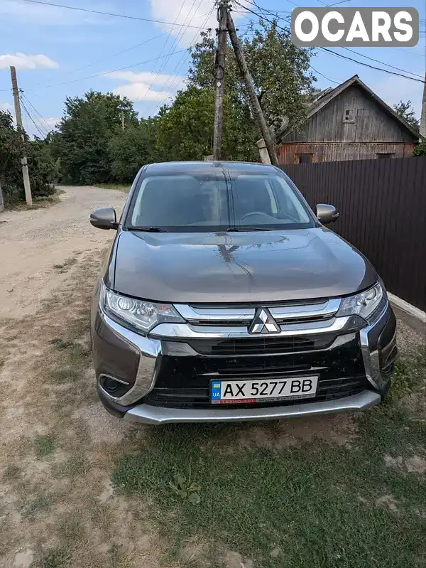 Внедорожник / Кроссовер Mitsubishi Outlander 2017 2 л. Вариатор обл. Ивано-Франковская, Ивано-Франковск - Фото 1/7