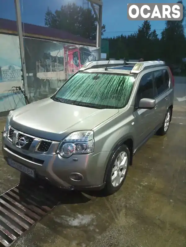 Внедорожник / Кроссовер Nissan X-Trail 2012 2 л. Автомат обл. Житомирская, Олевск - Фото 1/21