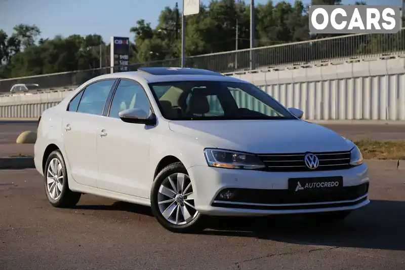 Седан Volkswagen Jetta 2016 1.6 л. Автомат обл. Київська, Київ - Фото 1/21