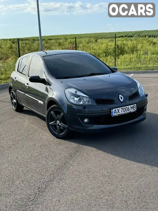 Хэтчбек Renault Clio 2006 1.6 л. Автомат обл. Ровенская, Ровно - Фото 1/20