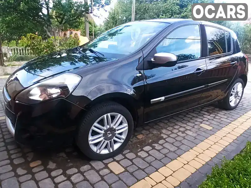 Хэтчбек Renault Clio 2011 1.6 л. Автомат обл. Волынская, Турииск - Фото 1/15