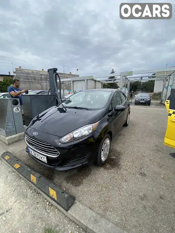 Седан Ford Fiesta 2019 1.6 л. Автомат обл. Закарпатская, Ужгород - Фото 1/21