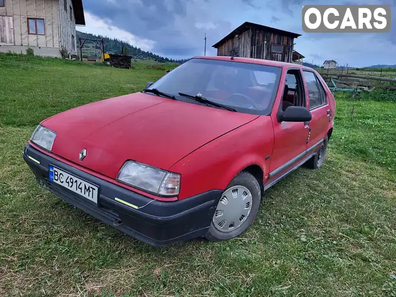 Хэтчбек Renault 19 1989 1.39 л. Ручная / Механика обл. Львовская, Славское - Фото 1/18