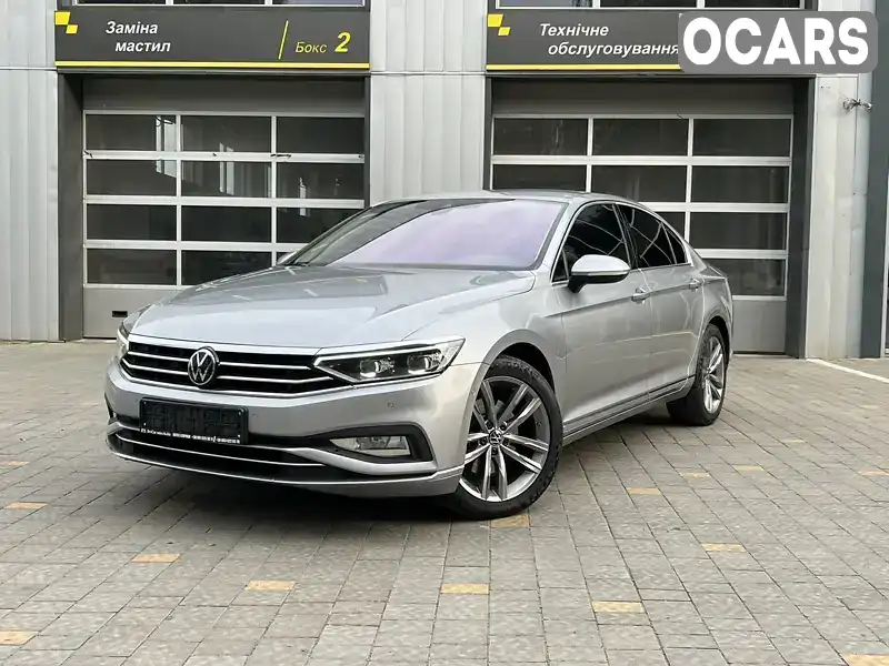 Седан Volkswagen Passat 2021 2 л. Автомат обл. Львівська, Дрогобич - Фото 1/21