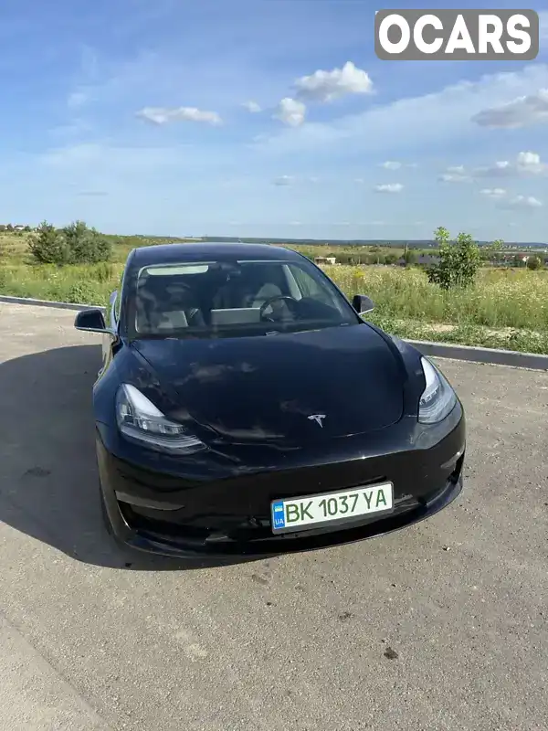 Седан Tesla Model 3 2018 null_content л. обл. Ровенская, Ровно - Фото 1/16