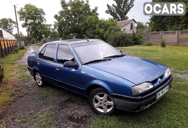 Седан Renault 19 1993 1.8 л. Ручная / Механика обл. Полтавская, Кременчуг - Фото 1/10