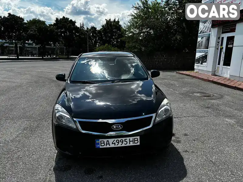 Хетчбек Kia Ceed 2010 1.6 л. Ручна / Механіка обл. Кіровоградська, Кропивницький (Кіровоград) - Фото 1/9