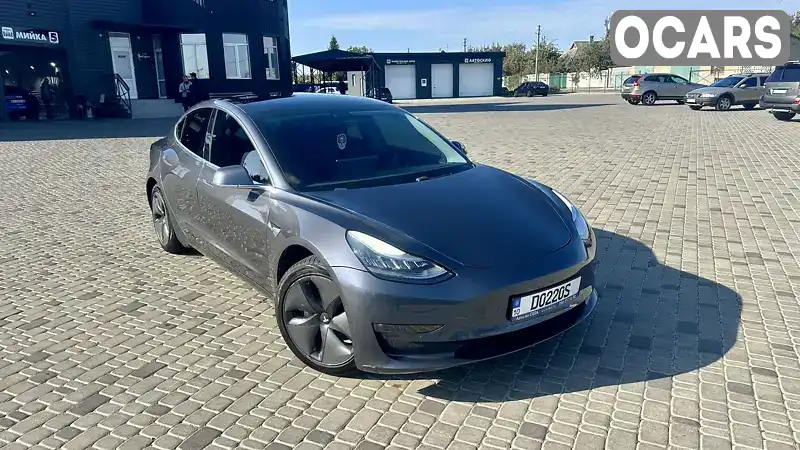 Седан Tesla Model 3 2019 null_content л. обл. Київська, Біла Церква - Фото 1/19