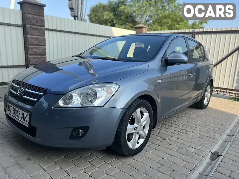 Хэтчбек Kia Ceed 2008 2 л. Автомат обл. Ровенская, Ровно - Фото 1/11