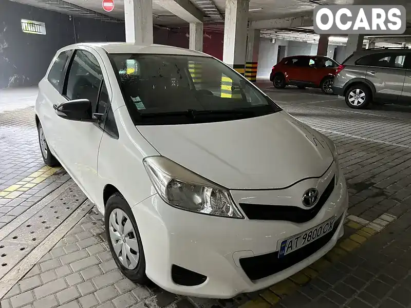 Хэтчбек Toyota Yaris 2012 1.36 л. Ручная / Механика обл. Ивано-Франковская, Ивано-Франковск - Фото 1/21