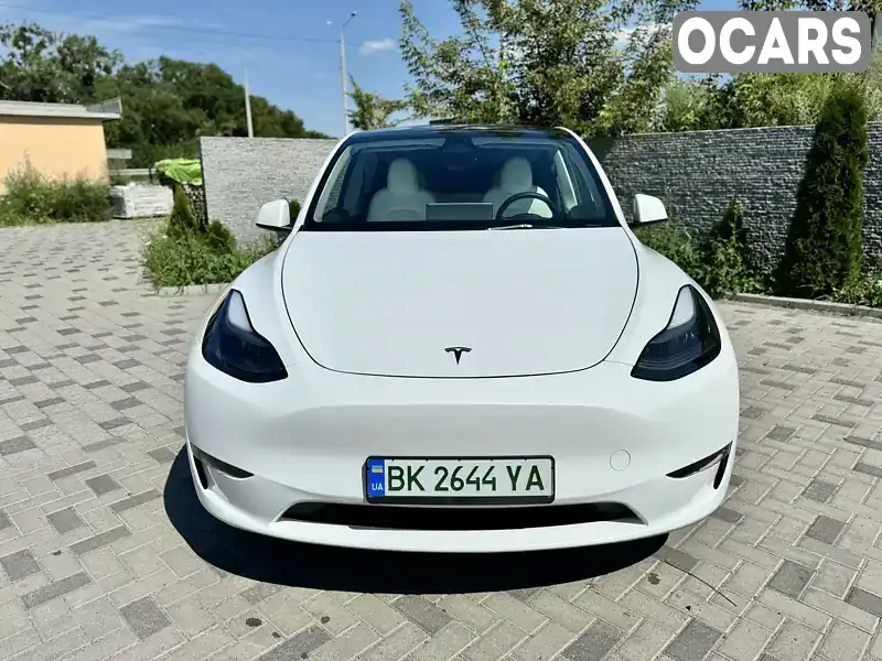 Позашляховик / Кросовер Tesla Model Y 2023 null_content л. обл. Рівненська, Рівне - Фото 1/21