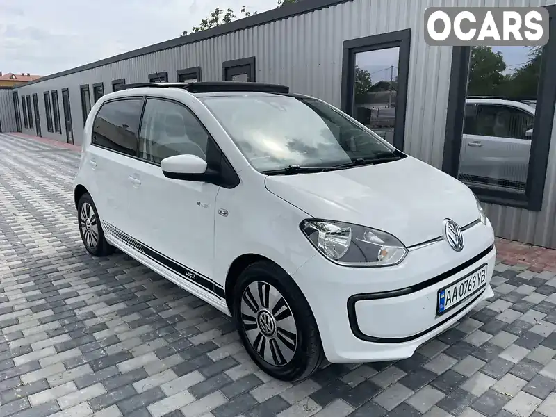 Хэтчбек Volkswagen Up 2016 null_content л. Автомат обл. Киевская, Киев - Фото 1/21