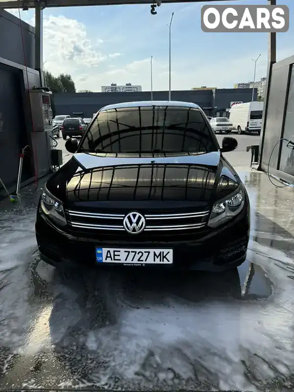 Внедорожник / Кроссовер Volkswagen Tiguan 2012 1.98 л. Автомат обл. Днепропетровская, Днепр (Днепропетровск) - Фото 1/16