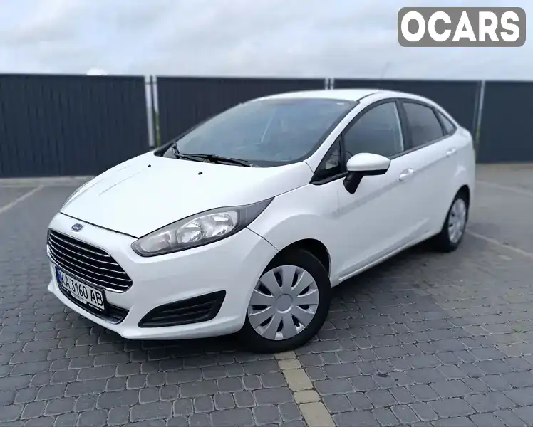 Хэтчбек Ford Fiesta 2015 1.6 л. Автомат обл. Закарпатская, Мукачево - Фото 1/19