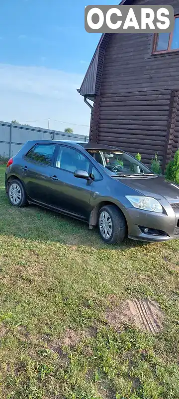 Хетчбек Toyota Auris 2008 1.61 л. Робот обл. Чернігівська, Чернігів - Фото 1/13