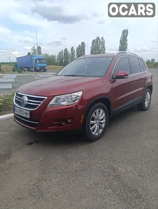 Внедорожник / Кроссовер Volkswagen Tiguan 2010 1.98 л. Автомат обл. Кировоградская, Новоархангельск - Фото 1/12