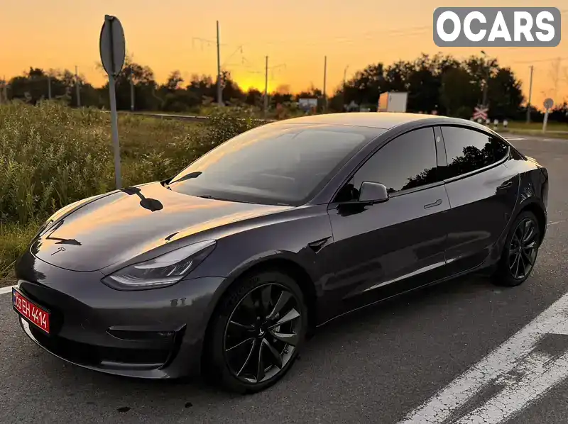 Седан Tesla Model 3 2019 null_content л. обл. Волынская, Луцк - Фото 1/21