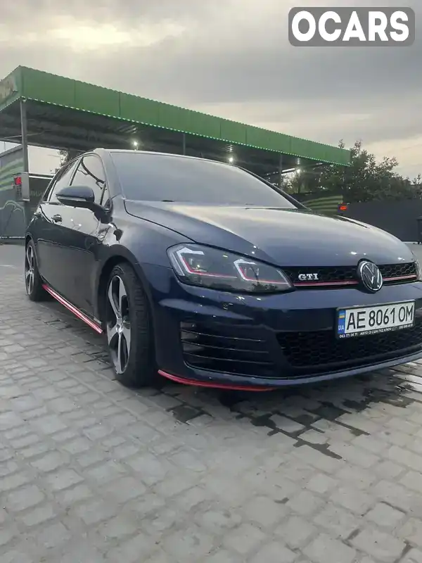 Хэтчбек Volkswagen Golf GTI 2015 2 л. Ручная / Механика обл. Днепропетровская, Слобожанское Юбилейное - Фото 1/14