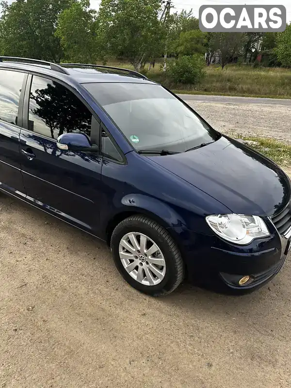 Минивэн Volkswagen Touran 2006 1.98 л. Ручная / Механика обл. Винницкая, Ямполь - Фото 1/10