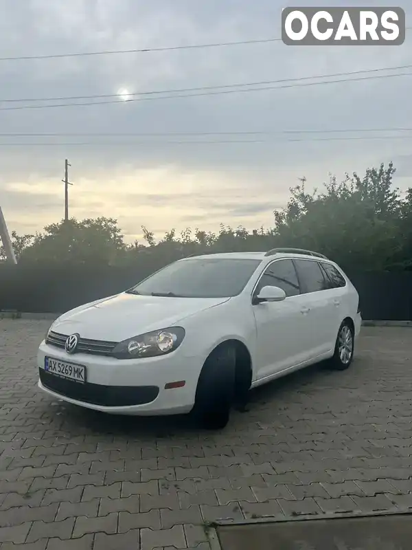 Універсал Volkswagen Jetta 2013 2.48 л. Автомат обл. Львівська, Львів - Фото 1/10