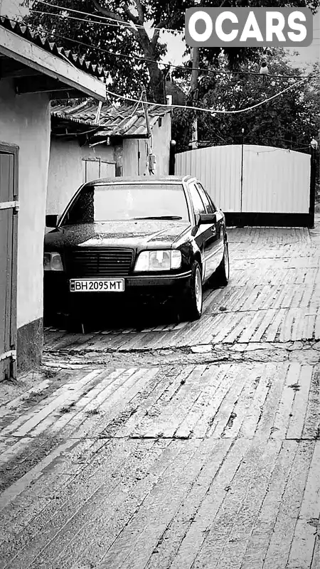 Седан Mercedes-Benz E-Class 1990 2 л. Ручна / Механіка обл. Одеська, Болград - Фото 1/7