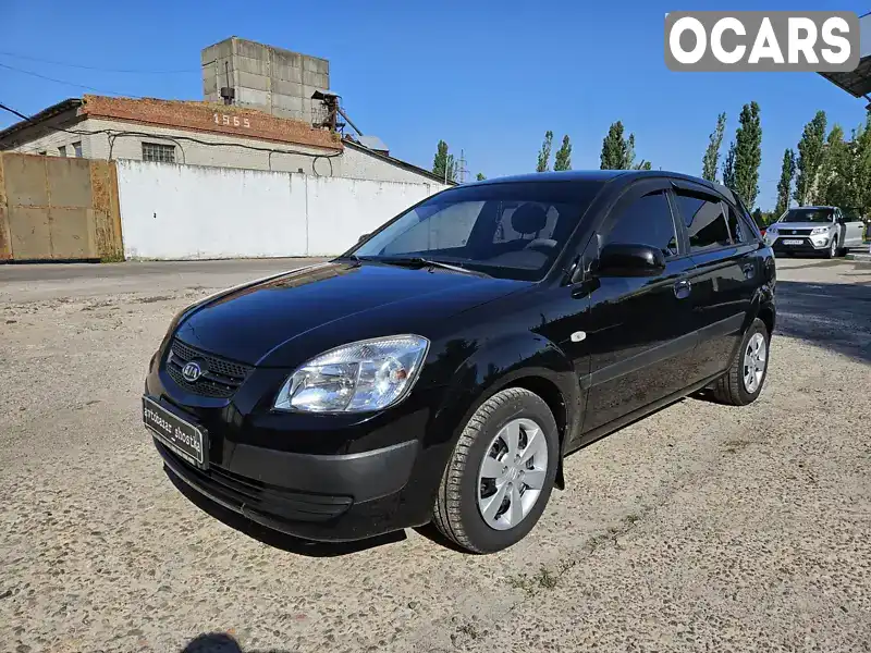 Хэтчбек Kia Rio 2008 1.34 л. Ручная / Механика обл. Сумская, Шостка - Фото 1/17