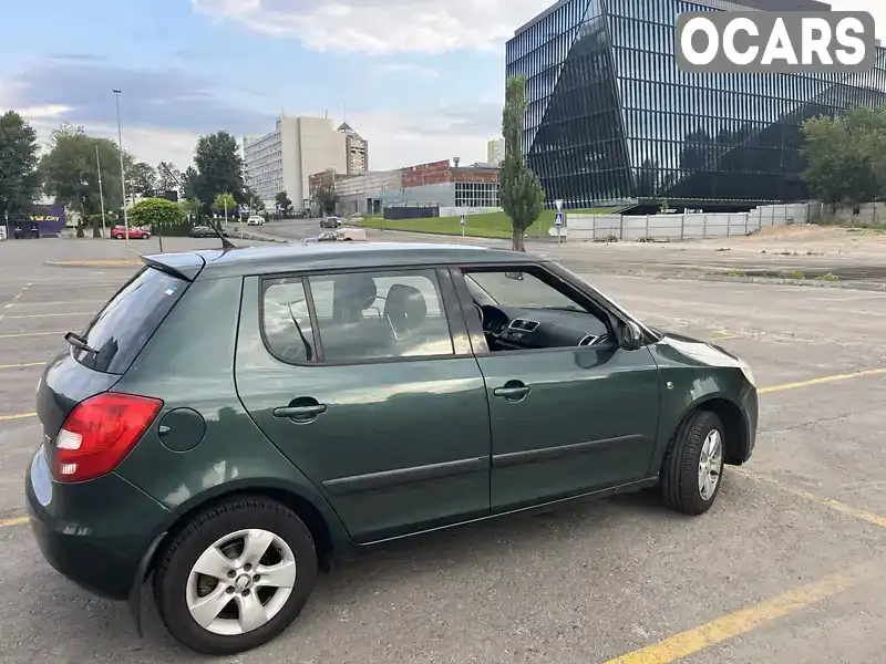 Хэтчбек Skoda Fabia 2007 1.39 л. Ручная / Механика обл. Киевская, Киев - Фото 1/9