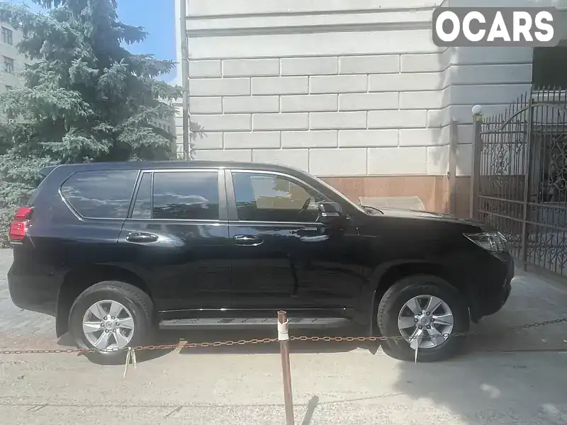 Позашляховик / Кросовер Toyota Land Cruiser Prado 2019 4 л. Автомат обл. Харківська, Харків - Фото 1/6