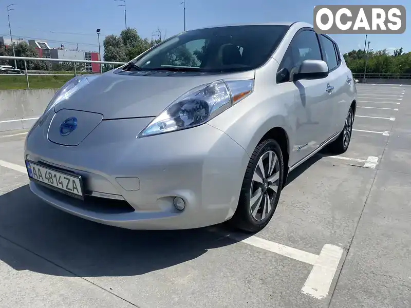 Хэтчбек Nissan Leaf 2016 null_content л. Автомат обл. Киевская, Киев - Фото 1/21