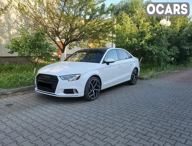 Седан Audi A3 2018 1.98 л. Автомат обл. Львовская, Львов - Фото 1/10