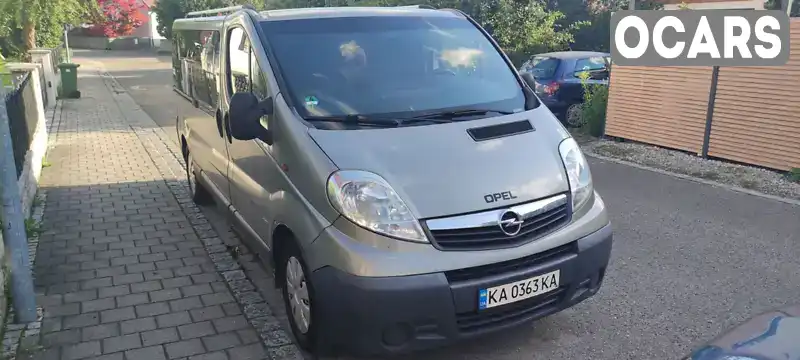 Минивэн Opel Vivaro 2008 2 л. Ручная / Механика обл. Черновицкая, Черновцы - Фото 1/10