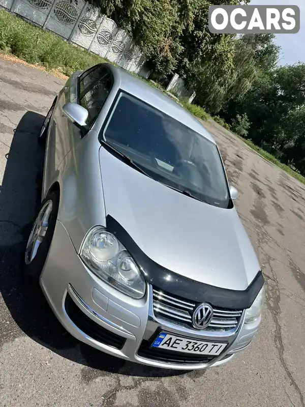 Седан Volkswagen Jetta 2006 1.6 л. Ручная / Механика обл. Днепропетровская, Солоне - Фото 1/10