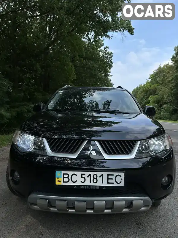 Позашляховик / Кросовер Mitsubishi Outlander XL 2008 2.99 л. Автомат обл. Львівська, Львів - Фото 1/18