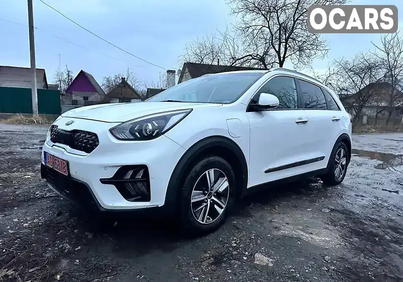 Позашляховик / Кросовер Kia Niro 2020 1.6 л. Автомат обл. Рівненська, Дубно - Фото 1/15